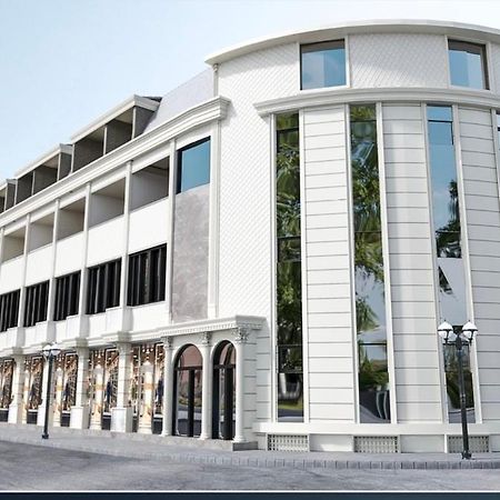 Arabella Hotel Kičevo Exteriör bild